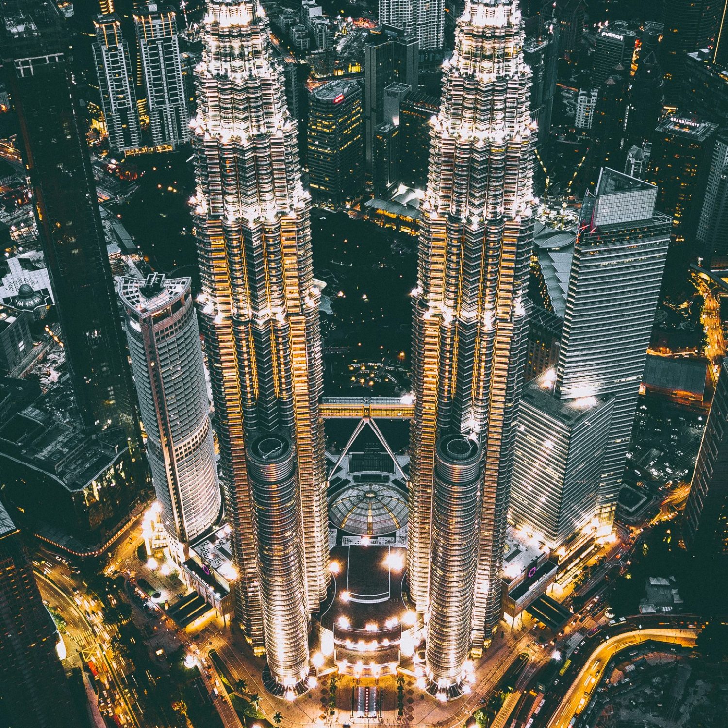 izuddin helmi adnan 1e71psox7m8 unsplash